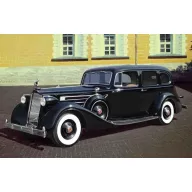   ICM Packard Twelve 1936 WWII Soviet Leader's Car with Passengers 1:35 (35535)