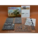 ICM BM-13-16 on W.O.T. 8 chassis with Soviet Crew 1:35 (35592)