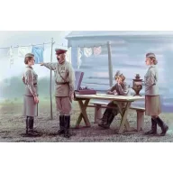 ICM Soviet Military Servicewomen 1939-1942 1:35 (35621)