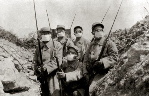 ICM French Infantry in Gas Masks 1918 1:35 (35696)