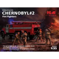   ICM Chernobyl2. Fire Fighters(AC-40-137A firetruck&4figur&diora base w.backgrou 1:35 (35902)