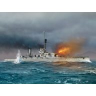   ICM König WWI German Battleship Full hull and waterline 1:700 (S.014)