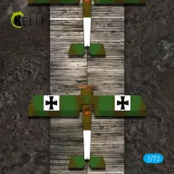   Kelik WW1 Wooden Runway (France) - Base - Acrylic 3 mm (180 x 214 mm) (130 g) 1:72 (KS72048)