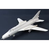 Kitty Hawk Su-17M3/M4 Fitter D 1:48 (KH80144)