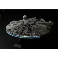   Bandai Star Wars Millennium Falcon Perfect Grade 1:72 (01206)