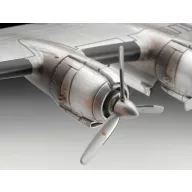 Revell Lockheed L-1049G Super Constellation 1:144 (03745)