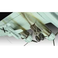 Revell Focke-Wulf Fw 200 C-5/C-8 Condor 1:72 (03777)