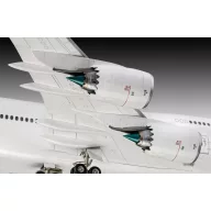 Revell Boeing 747-8 LufthansaNew Liver 1:144 (03891)