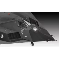 Revell F-117A Nighthawk Stealth Fighter 1:72 (03899)