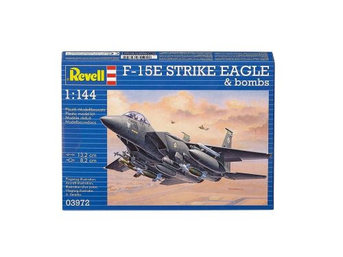 Revell F-15E STRIKE EAGLE & bombs 1:144 (03972)