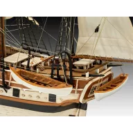   Revell Darwin's Historical Discovery Barque HMS Beagle 1:96 (05458)
