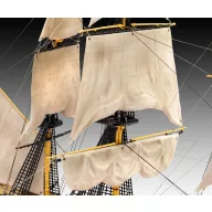 Revell Gift Set Battle Of Trafalgar 1:225 (05767)