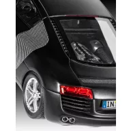 Revell AUDI R8 1:24 (07057)