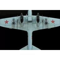   Zvezda IL-2 Shturmovik mod.1943 Soviet Two-seat Attack Aircraft 1:48 (4826)