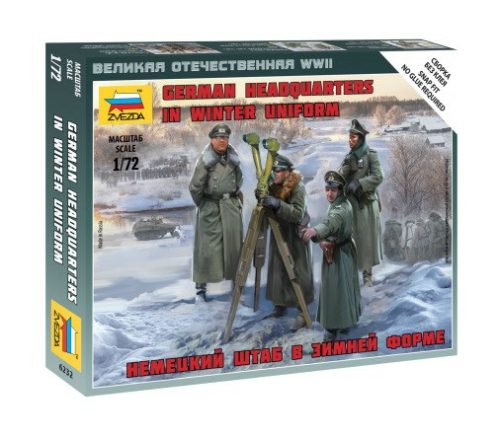 Zvezda German Headquarters in Winter uniforms 1:72 (6232)