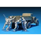 MiniArt Pushing Soviet Soldiers 1:35 (35137)