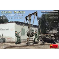   MiniArt German Tankmen with Gantry Crane & Maybach HL 120 Engine 1:35 (35350)