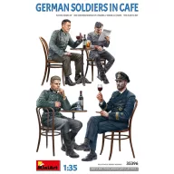 MiniArt German Soldiers in Cafe 1:35 (35396)