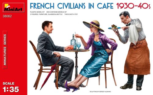 Miniart French Civilians in Cafe 1930-40s 1:35 (38062)