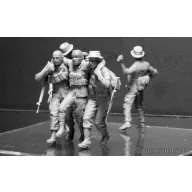   Master Box “Head for the “Huey”, Vietnam War series” 1:35 (35107)