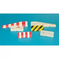 Plus Model Straßensperren - kurz 1:48 (4043)