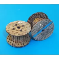 Plus Model Cable reels- small 1:48 (4049)