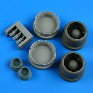   Quickboost PBY-3/4 Catalina correct cowlings opened flaps for Academy / Hobby 2000 1:72 (QB72 726)