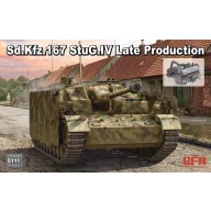   Rye Field Model Sd.Kfz.167 StuG.IV Late Production with Engine & Workable tracks 1:35 (RFM5111)