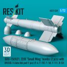 ResKit Models GBU-15(V)21,22/B Small Wing bombs (2 pcs) with AN/AXQ-14 data link pod (1 pcs) (F-4, F-15E, F-16I, F-111, B-52) (3D Printed) 1:72 (RS72-0539)