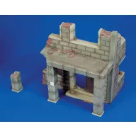Royal Model Ruined hauptampt 1:35 (RM008)