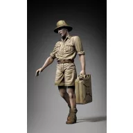  Royal Model German DAK soldier holding jerrycan 3D printed 1:35 (RM1084)