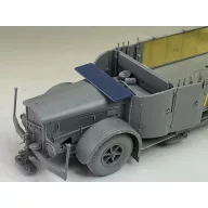 Royal Model Windscreen 8.8 cm Flak on 9t Vomag 1:72 (RM1097)