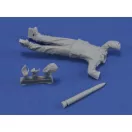 Royal Model German soldier loading ammo 1:35 (RM1120)