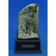   Royal Model Unterofizier Gebirgstruppe - WWII 'with base' 1:35 (RM182)