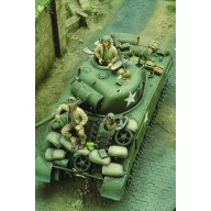 Royal Model U.S. Sherman crew - WWII 1:35 (RM195)