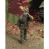   Royal Model SS-Panzergranadier-Rgt (Stumont)WWII 1:35 (RM210)