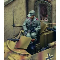 Royal Model German tanker Herman Goring - WWII 1:35 (RM229)