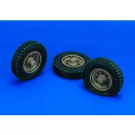 Royal Model Wheels Sd.Kfz. 251 C/D 1:35 (RM373)