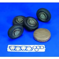 Royal Model Wheels Sd.Kfz. 222 1:35 (RM387)