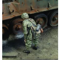 Royal Model Waffen SS Granadier 1944 1:35 (RM404)