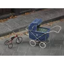 Royal Model Pushchair & tricycle 1:35 (RM731)