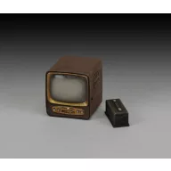 Royal Model TV-1930/50 1:35 (RM733)