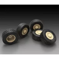 Royal Model RG-31 mk.3 sagged wheels 1:35 (RM784)