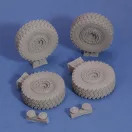 Royal Model U.S. 4x4 MRAP sagged wheels 1:35 (RM785)