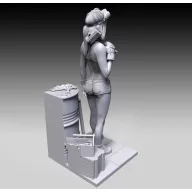 Royal Model Garage girl 1:35 (RM856)