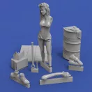 Royal Model Garage girl 1:35 (RM856)