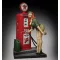 Royal Model Pin-up at the gas pump (75mm) (RM928)