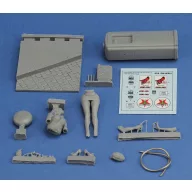Royal Model Pin-up at the gas pump 1:35 (RM929)