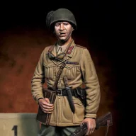   Royal Model Ufficiale Bersaglieri - Tripoli 1941 1:35 (RM944)
