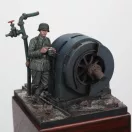 Royal Model German infantry soldier eating - WWII 1:35 (RM972)